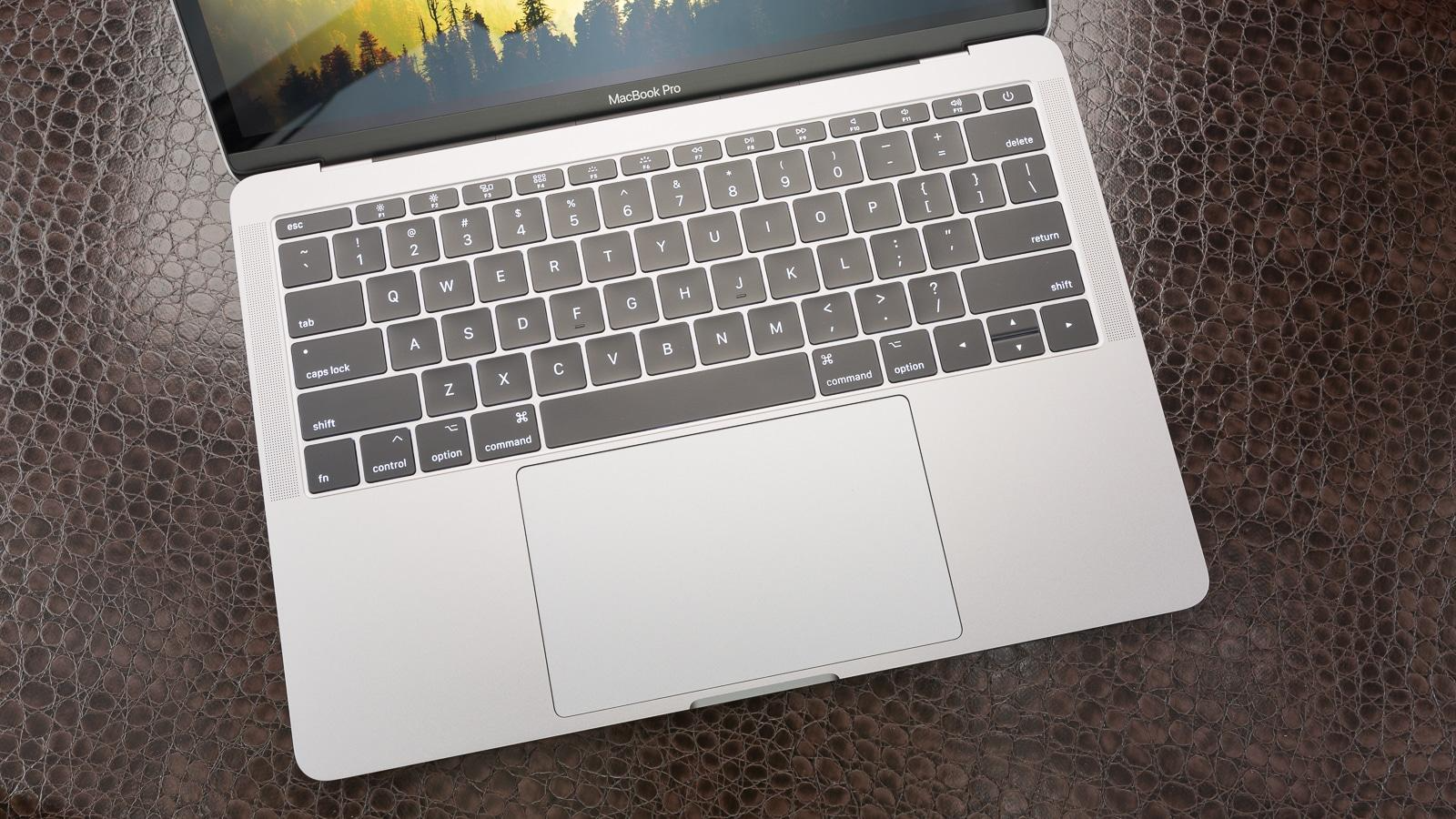 macbook pro 2017 mpxt2 4