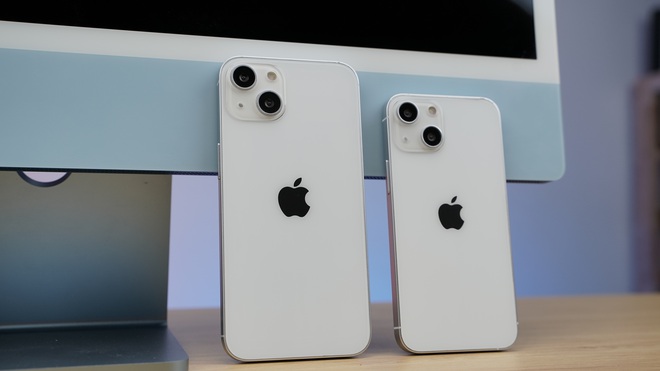 Hình ảnh rò rỉ 4 chiếc iPhone 13 tại Việt Nam 11 mo hinh iphone 13 10