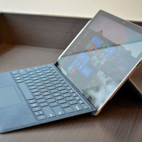 Microsoft Surface Pro 5 i7/16GB/512GB (Like New) 5 surface pro 5 scn3